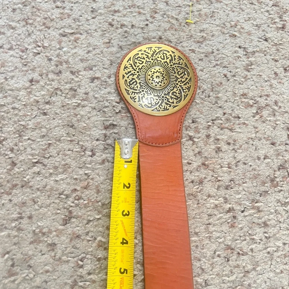 Chico’s brown leather statement  buckle waist belt waist snatcher Y2k chic sz L